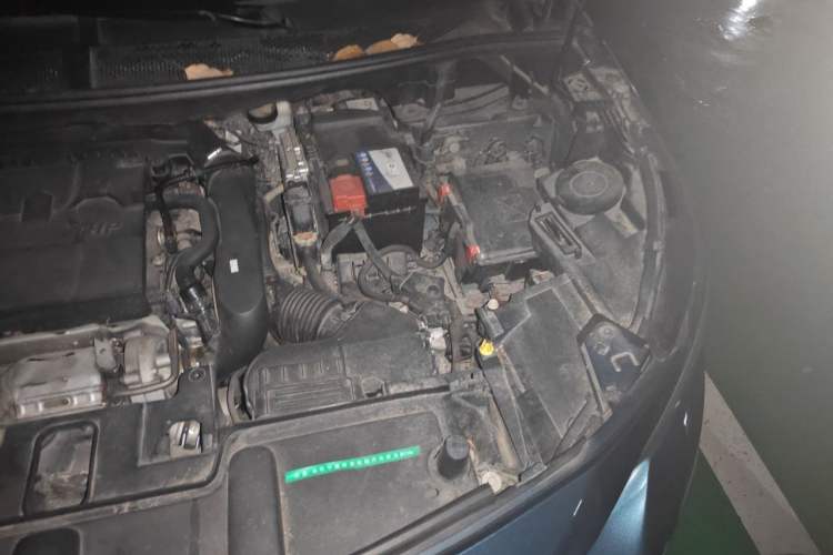 Used Peugeot 5008 2017 380THP 7-Seater Elite Edition Engine Bay Left