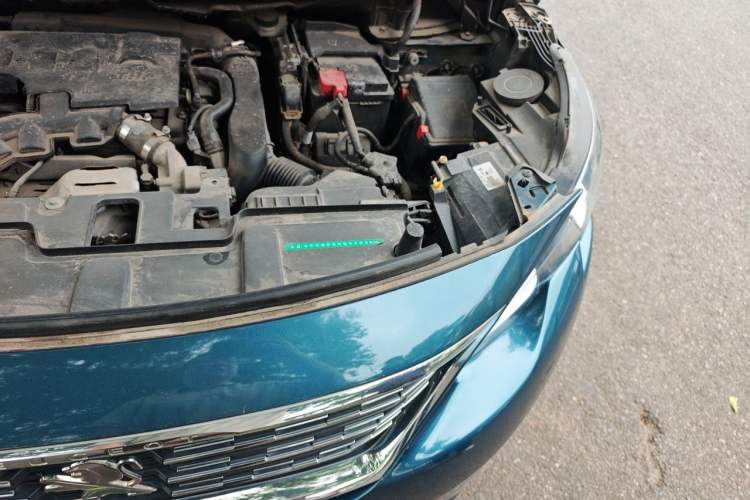 Used Peugeot 5008 2017 350THP 7-Seater Elite Edition Engine Bay Left