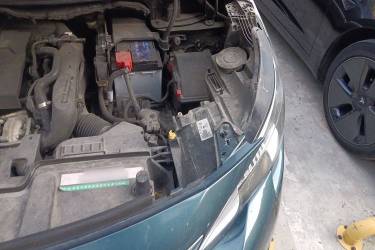 Used Peugeot 5008 2017 380THP 7-Seater Elite Edition Engine Bay Left