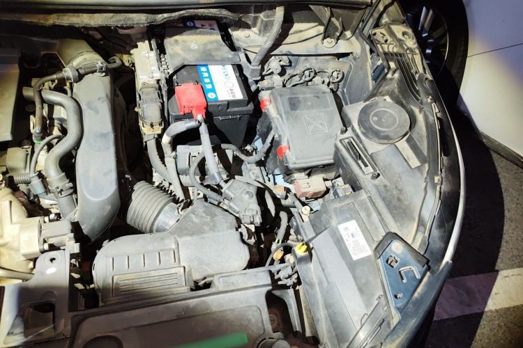 Used Peugeot 5008 2017 350THP 7-Seater Elite Edition Engine Bay Left
