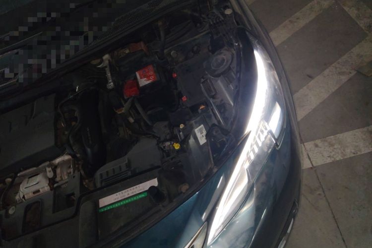 Used Peugeot 5008 2017 380THP 7-Seater Boundary-Free Edition Engine Bay Left