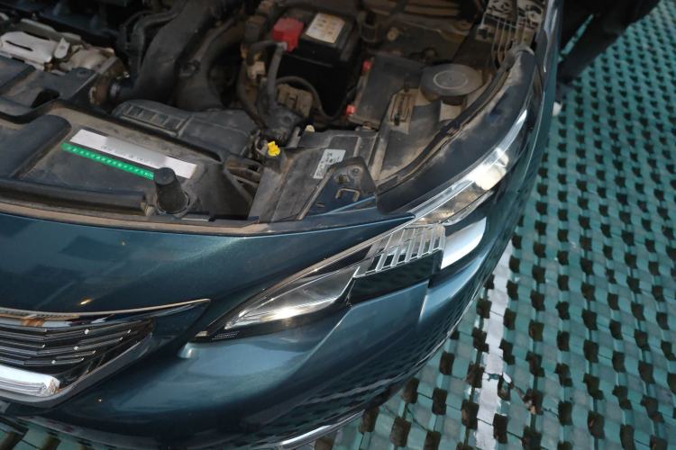 Used Peugeot 5008 2017 380THP 7-Seater Elite Edition Engine Bay Left