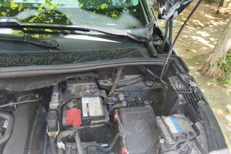 Used Peugeot 5008 2017 380THP 7-Seater Luxury Edition Engine Bay Left