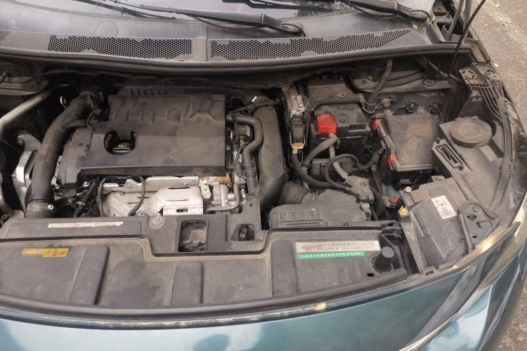 Used Peugeot 5008 2017 380THP 7-Seater Elite Edition Engine Bay Left