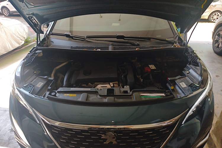 Used Peugeot 5008 2017 380THP 7-Seater Luxury GT Edition Engine Bay