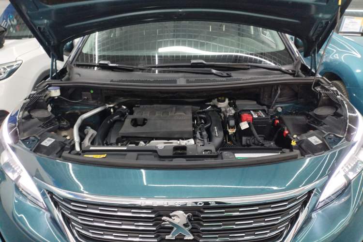 Used Peugeot 5008 2017 380THP 7-Seater Elite Edition Engine Bay