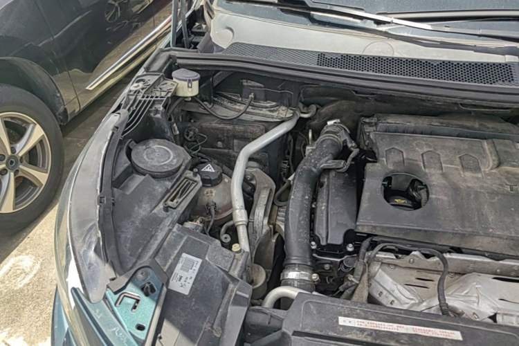 Used Peugeot 5008 2017 380THP 7-Seater Elite Edition Engine Bay Right