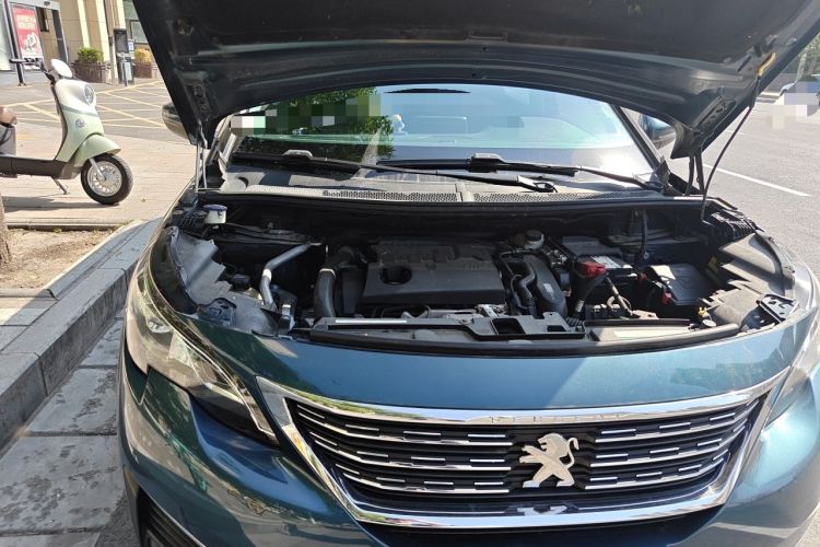Used Peugeot 5008 2017 380THP 7-Seater Luxury Edition Engine Bay Right