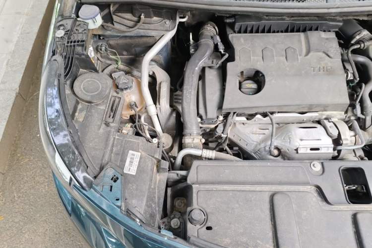 Used Peugeot 5008 2017 380THP 7-Seater Boundary-Free Edition Engine Bay Right