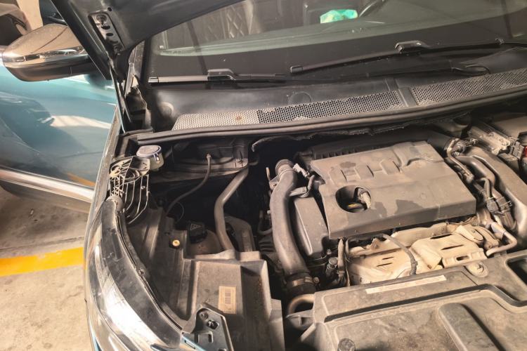 Used Peugeot 5008 2017 380THP 7-Seater Luxury GT Edition Engine Bay Right