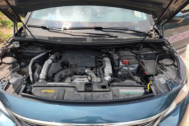 Used Peugeot 5008 2017 350THP 7-Seater Elite Edition Engine Bay