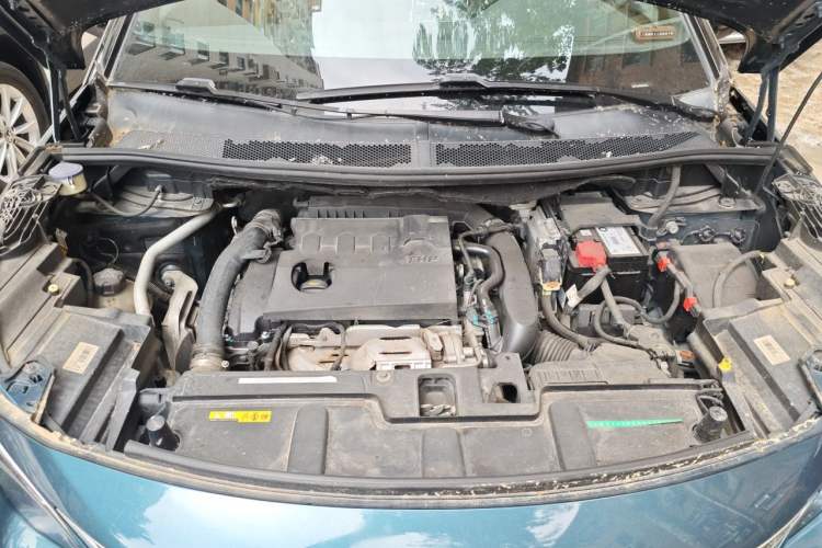 Used Peugeot 5008 2017 380THP 7-Seater Luxury GT Edition Engine Bay