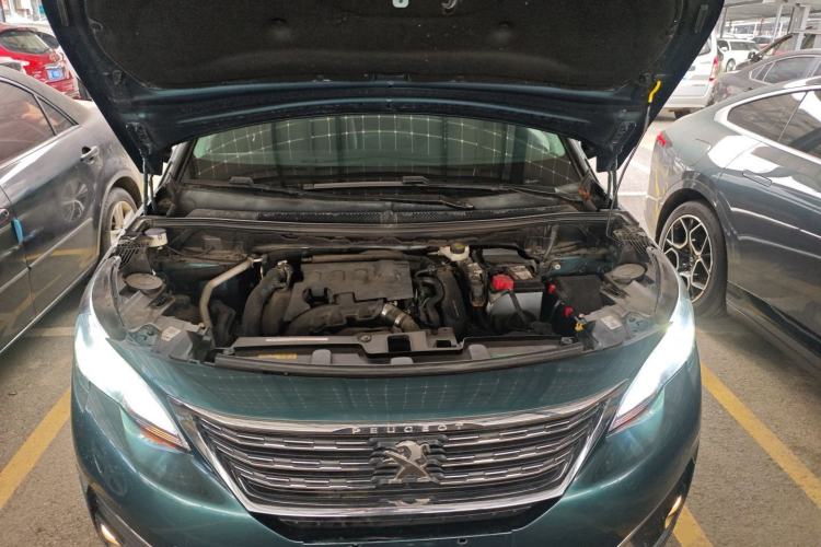 Used Peugeot 5008 2017 350THP 7-Seater Elite Edition Engine Bay
