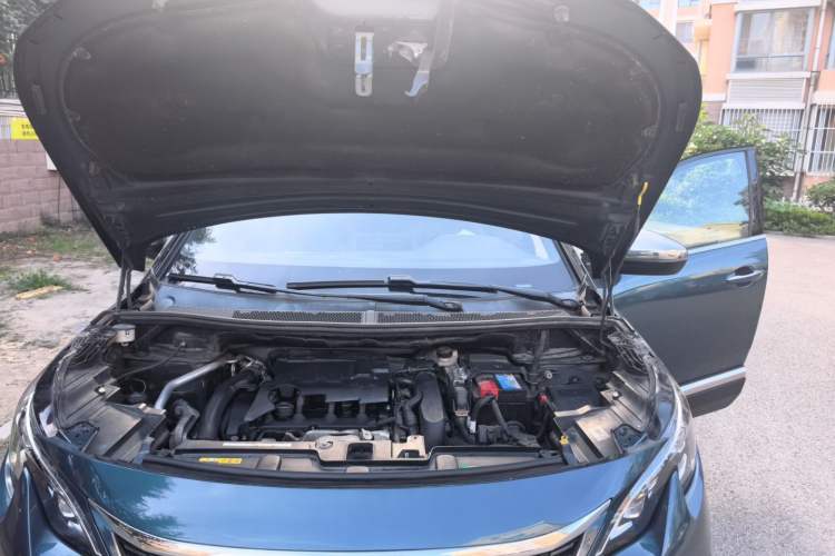 Used Peugeot 5008 2017 380THP 7-Seater Luxury GT Edition Engine Bay