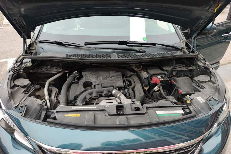 Used Peugeot 5008 2017 350THP 7-Seater Elite Edition Engine Bay