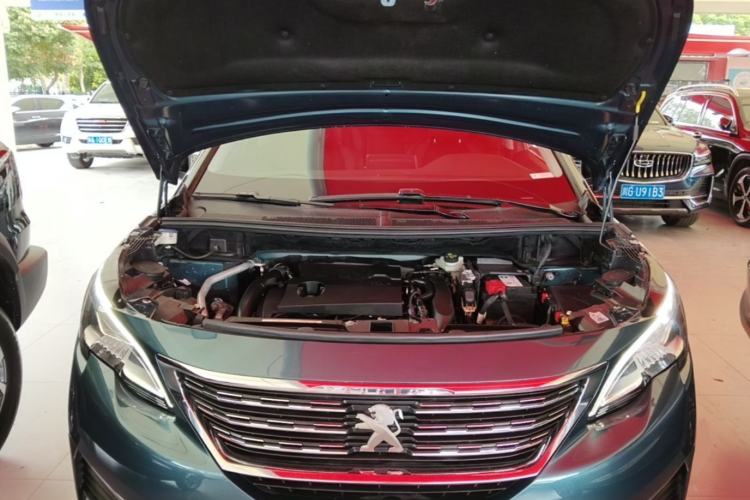 Used Peugeot 5008 2017 380THP 7-Seater Luxury Edition Engine Bay