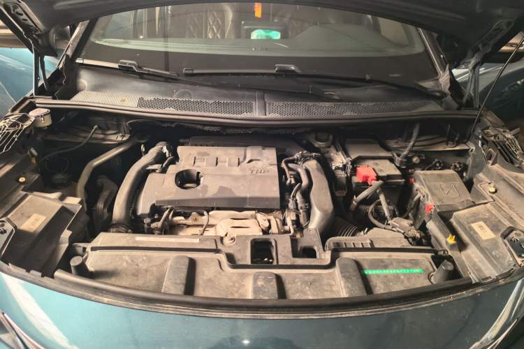 Used Peugeot 5008 2017 380THP 7-Seater Luxury GT Edition Engine Bay
