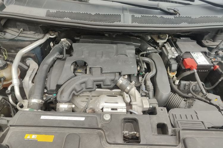 Used Peugeot 5008 2017 350THP 7-Seater Elite Edition Engine Bay