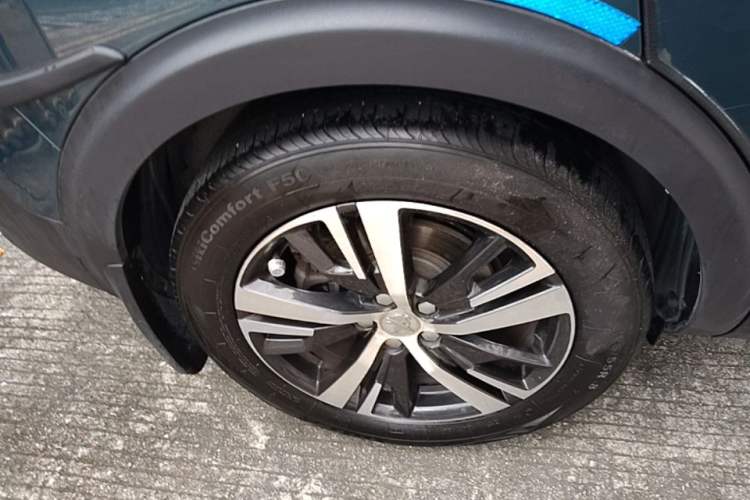 Used Peugeot 5008 2017 350THP 7-Seater Elite Edition Exterior 3