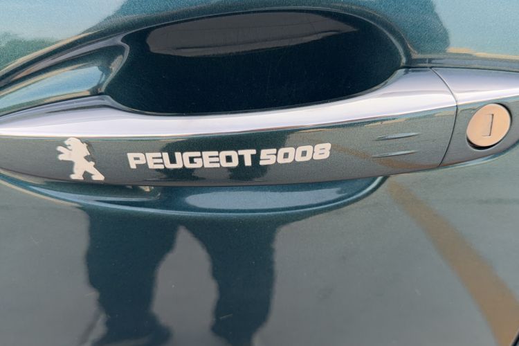 Used Peugeot 5008 2017 380THP 5-Seater Elite Edition Exterior 6