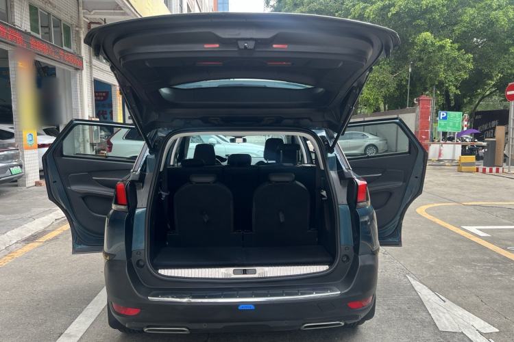 Used Peugeot 5008 2017 350THP 7-Seater Elite Edition Exterior 7