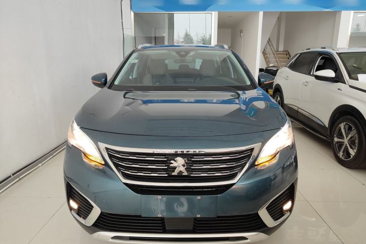 Used Peugeot 5008 2017 380THP 7-Seater Elite Edition Front