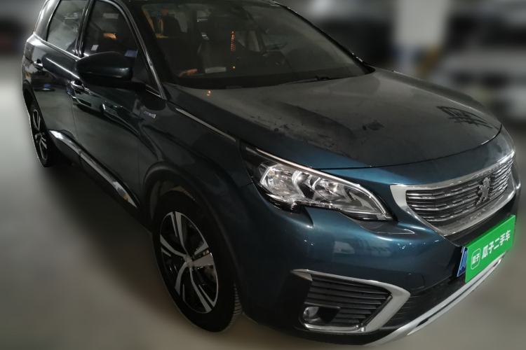 Used Peugeot 5008 2017 380THP 7-Seater Elite Edition Front Right 45 Deg