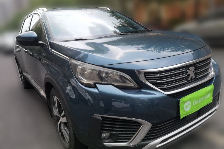 Used Peugeot 5008 2017 350THP 7-Seater Elite Edition Front Right 45 Deg