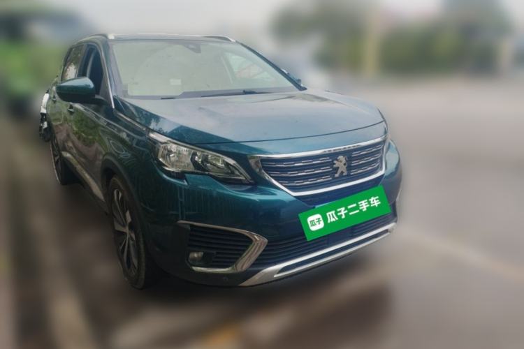 Used Peugeot 5008 2017 380THP 7-Seater Luxury Edition Front Right 45 Deg