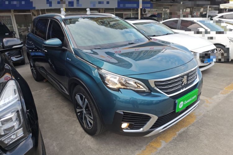 Used Peugeot 5008 2017 380THP 7-Seater Boundary-Free Edition Front Right 45 Deg