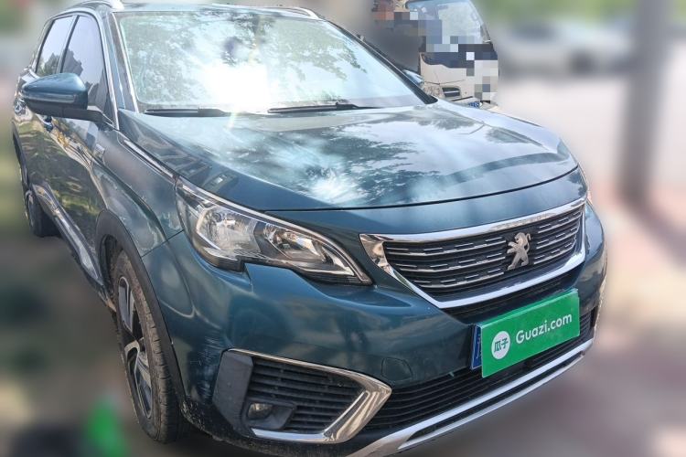 Used Peugeot 5008 2017 380THP 7-Seater Elite Edition Front Right 45 Deg