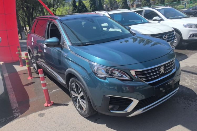 Used Peugeot 5008 2017 350THP 5-Seat Elite Edition Front Right 45 Deg