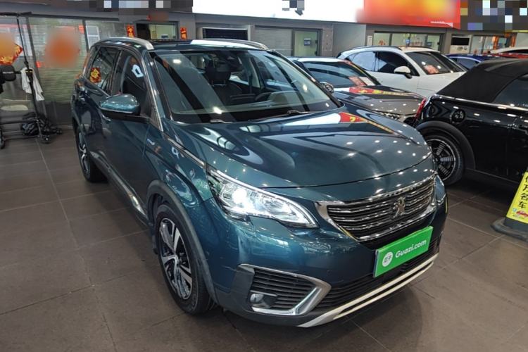 Used Peugeot 5008 2017 380THP 7-Seater Elite Edition Front Right 45 Deg