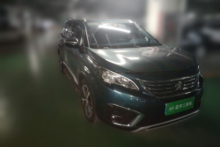 Used Peugeot 5008 2017 380THP 7-Seater Elite Edition Front Right 45 Deg