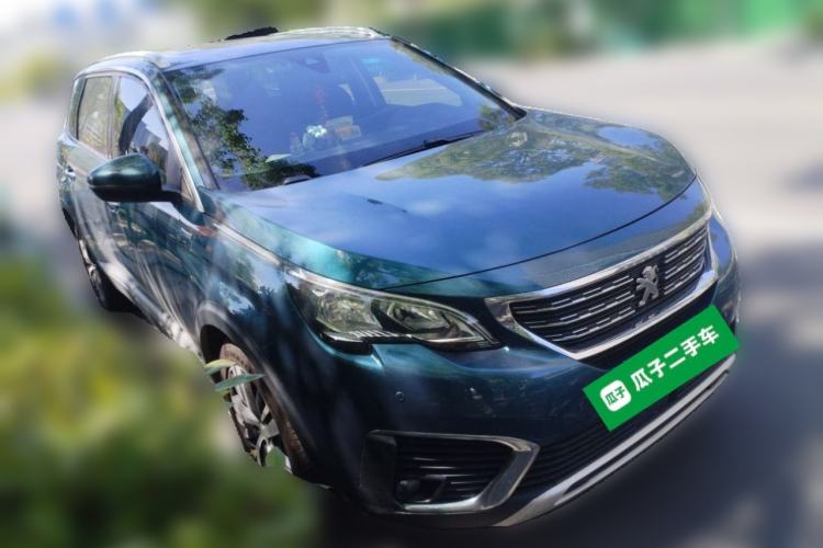 Used Peugeot 5008 2017 350THP 7-Seater Elite Edition Front Right 45 Deg
