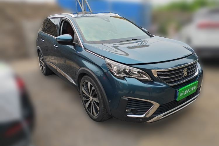 Used Peugeot 5008 2017 380THP 7-Seater Luxury Edition Front Right 45 Deg