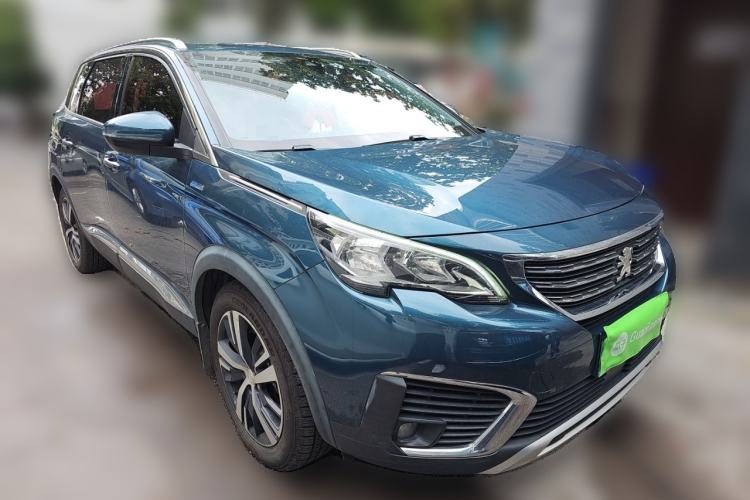 Used Peugeot 5008 2017 350THP 7-Seater Elite Edition Front Right 45 Deg