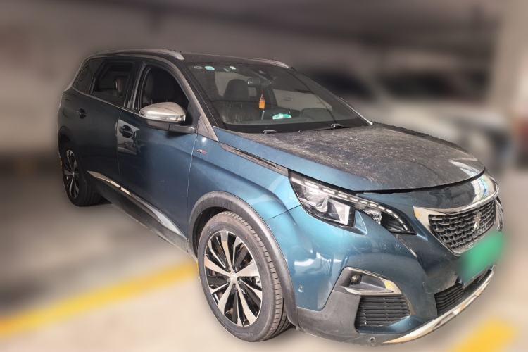 Used Peugeot 5008 2017 380THP 7-Seater Luxury GT Edition Front Right 45 Deg