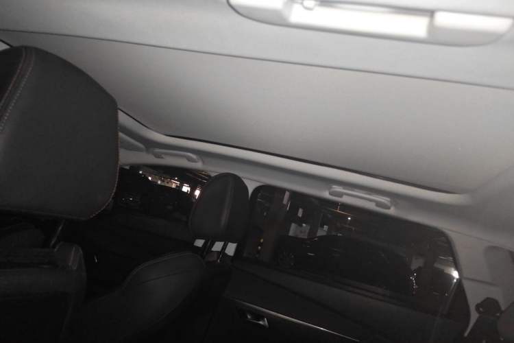 Used Peugeot 5008 2017 380THP 7-Seater Elite Edition Headliner