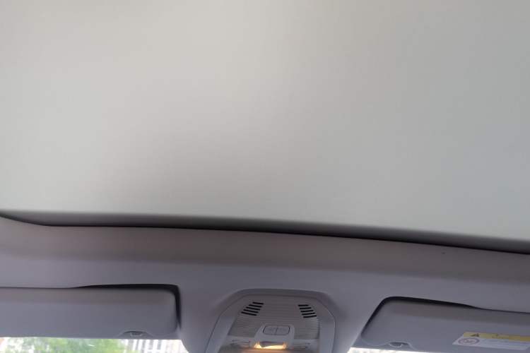 Used Peugeot 5008 2017 350THP 7-Seater Elite Edition Headliner