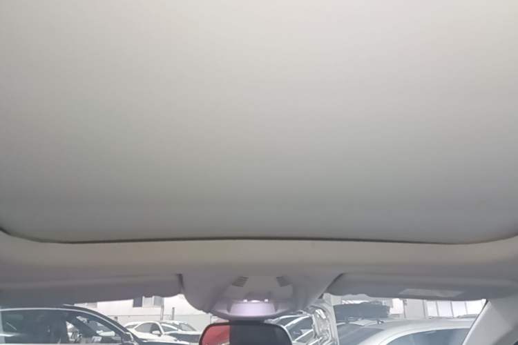 Used Peugeot 5008 2017 380THP 7-Seater Luxury Edition Headliner