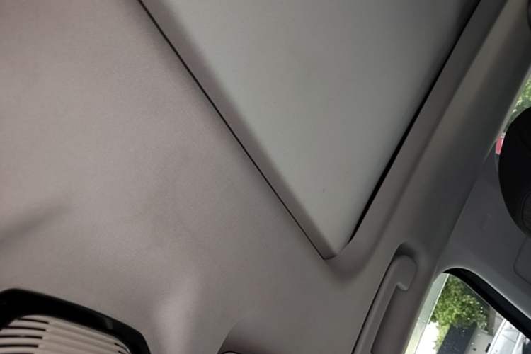 Used Peugeot 5008 2017 350THP 7-Seater Elite Edition Headliner