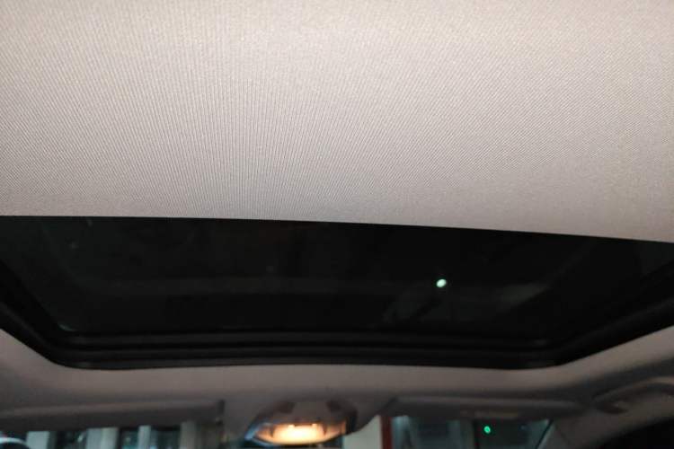 Used Peugeot 5008 2017 350THP 7-Seater Elite Edition Headliner