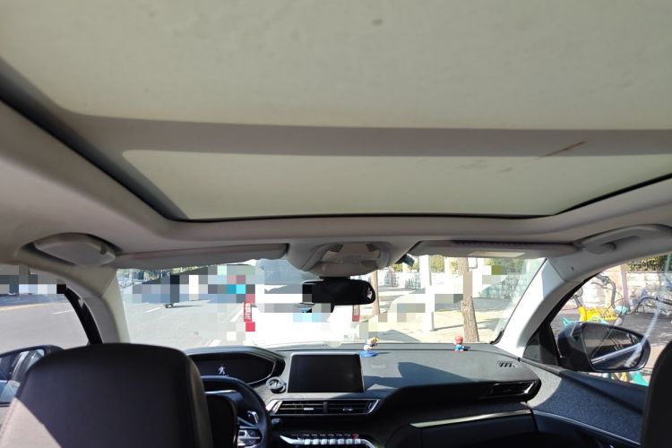 Used Peugeot 5008 2017 380THP 7-Seater Luxury Edition Headliner
