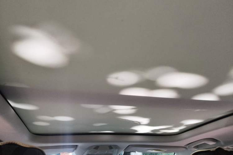 Used Peugeot 5008 2017 380THP 7-Seater Luxury Edition Headliner