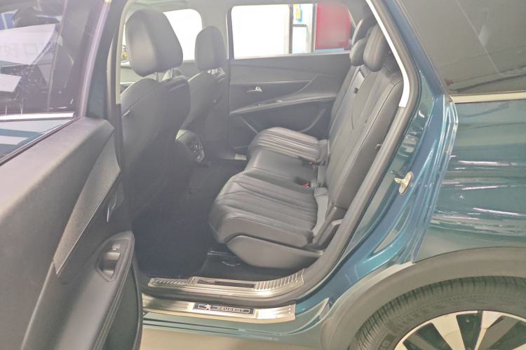 Used Peugeot 5008 2017 380THP 7-Seater Luxury Edition Interior 1