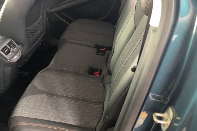 Used Peugeot 5008 2017 350THP 7-Seater Elite Edition Interior 1