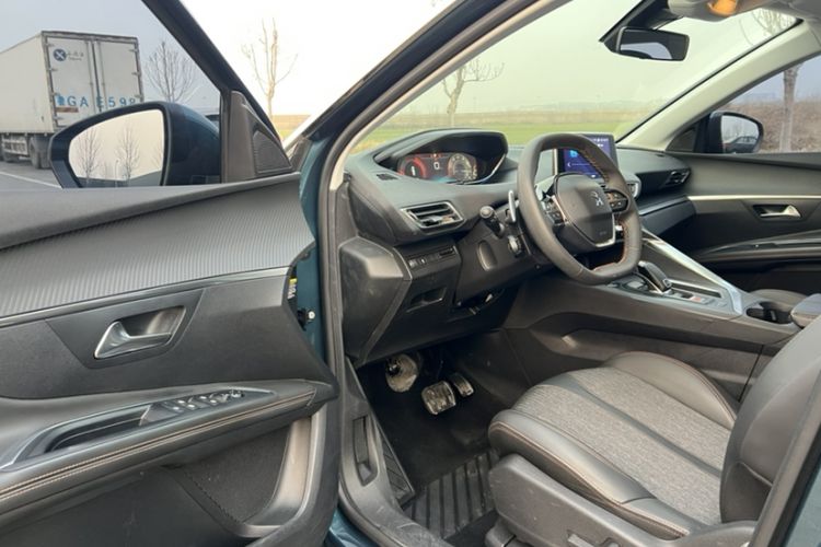 Used Peugeot 5008 2017 380THP 7-Seater Elite Edition Interior 5