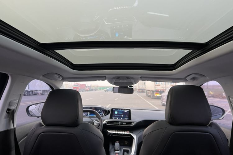 Used Peugeot 5008 2017 380THP 7-Seater Elite Edition Interior 7