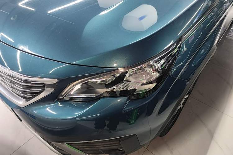 Used Peugeot 5008 2017 380THP 5-Seater Elite Edition Left Front Headlight